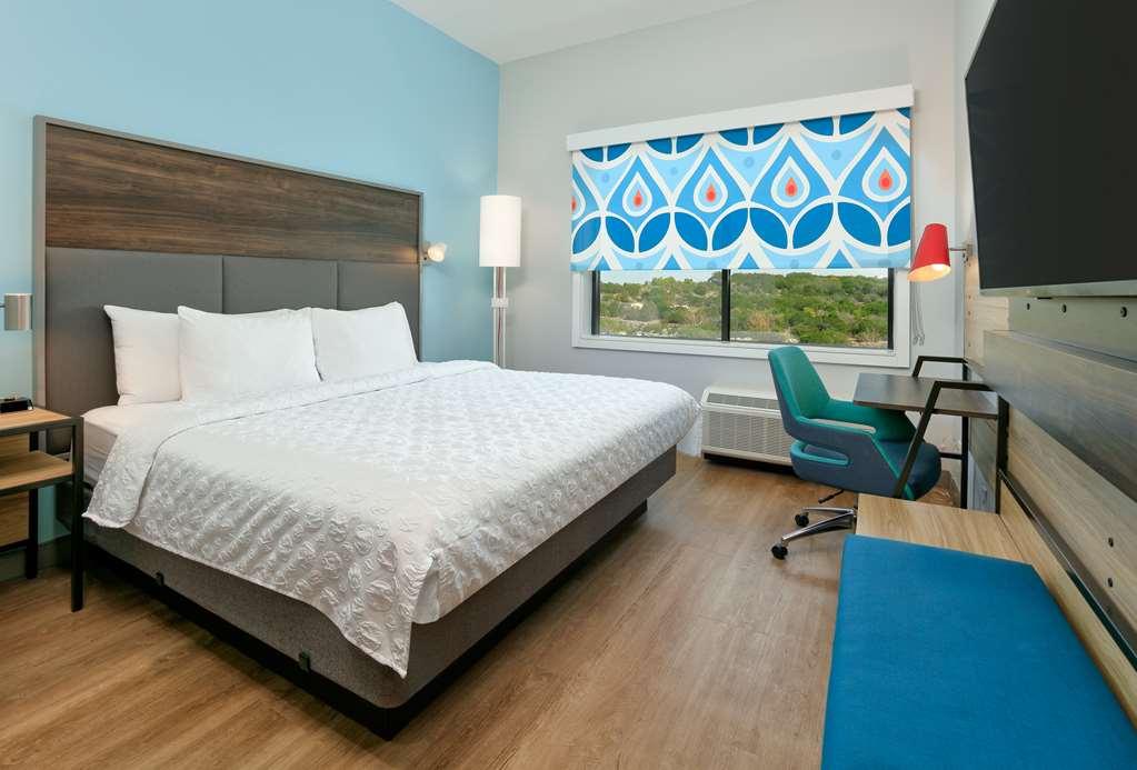 Отель Tru By Hilton San Antonio At The Rim, Tx Номер фото